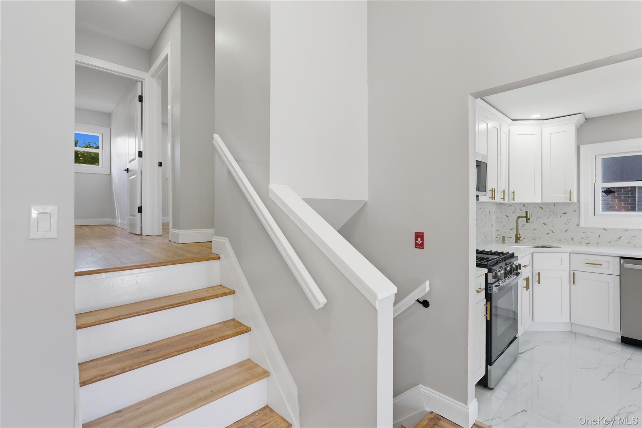 #13 photo, 792 Glendale Road, サフォーク郡 West Babylon , NY 11735