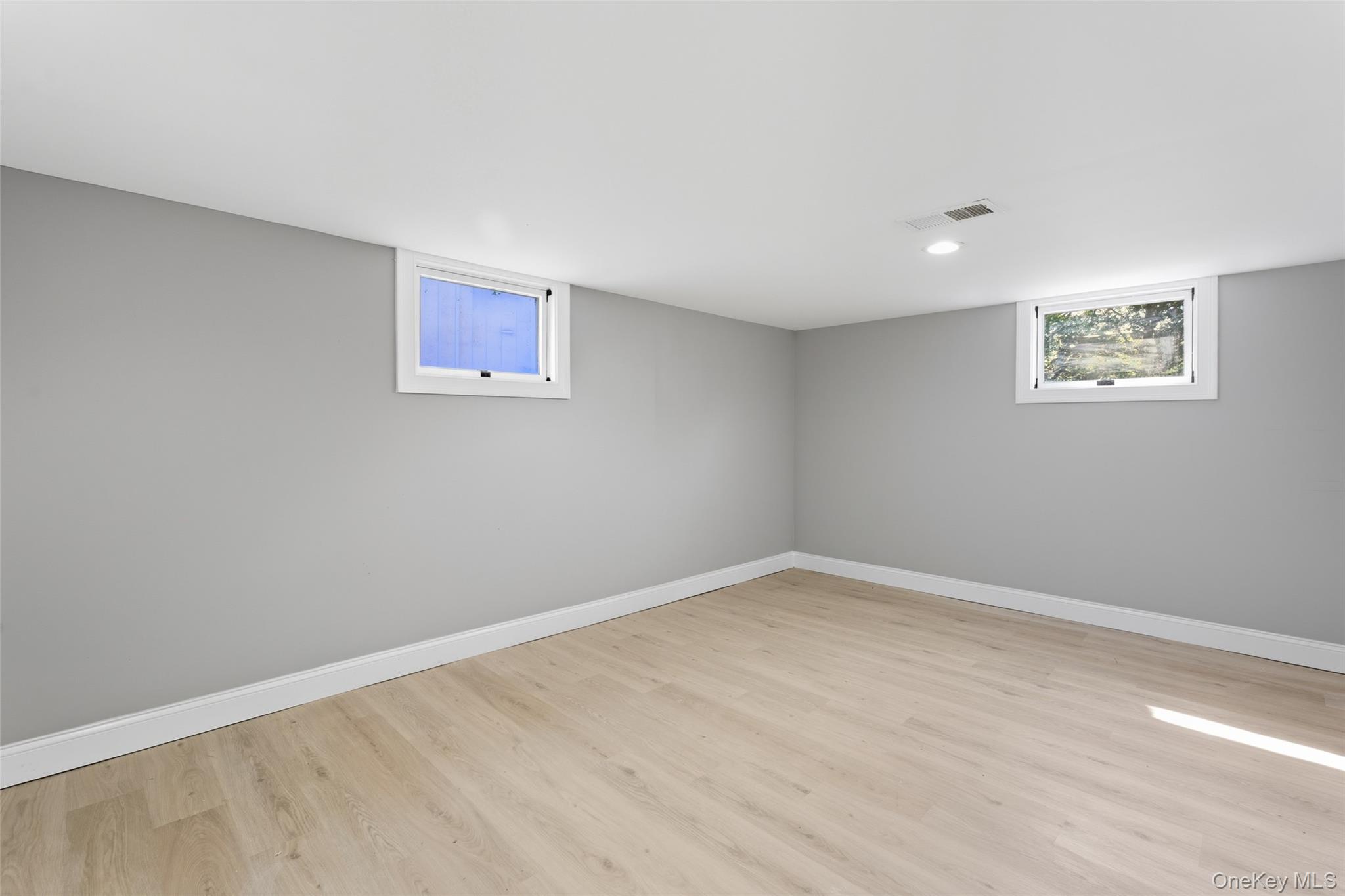 #19 photo, 792 Glendale Road, サフォーク郡 West Babylon , NY 11735