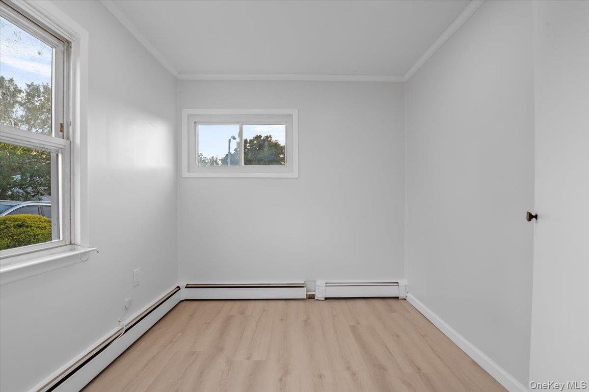 #18 photo, 119 Hamlet Road, ナッソー郡 Levittown , NY 11756