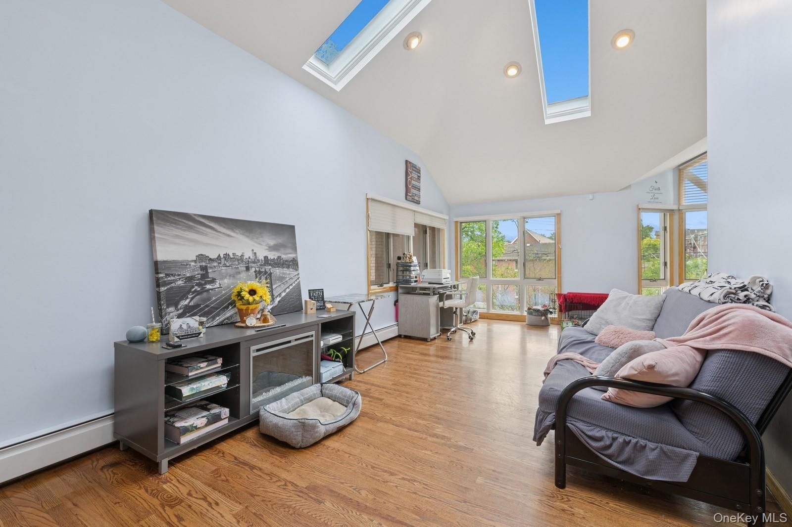 #14 photo, 20015 16th Avenue, クイーンズ区 Bayside , NY 11360