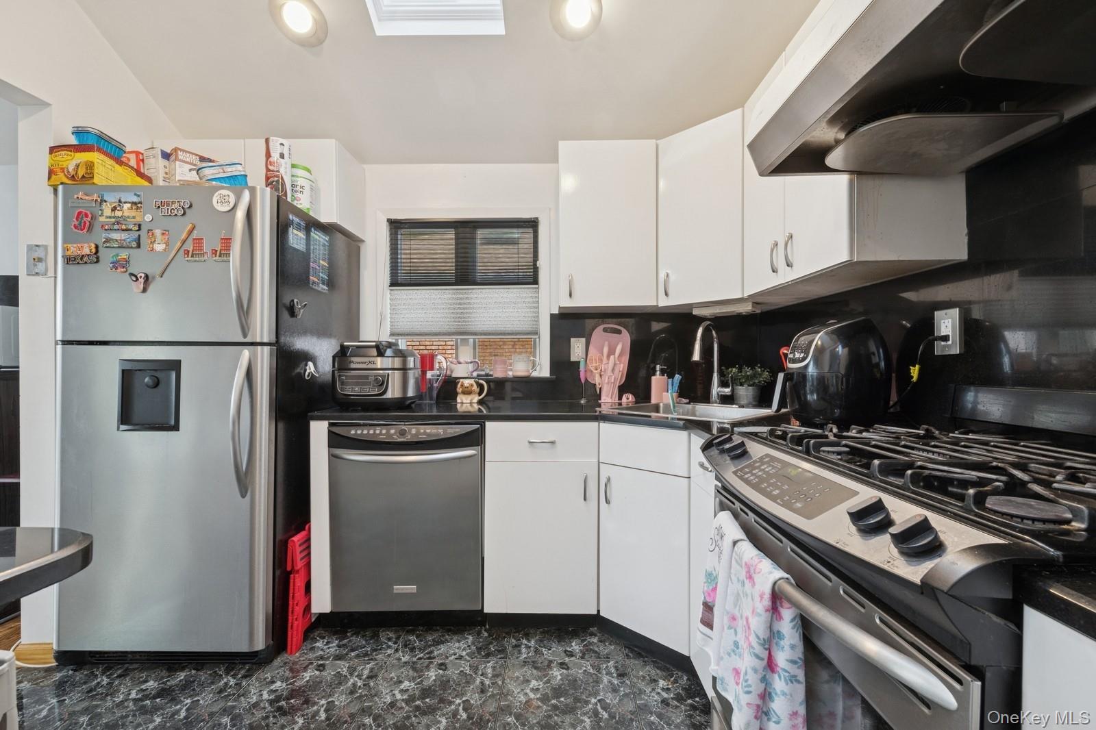 #16 photo, 20015 16th Avenue, クイーンズ区 Bayside , NY 11360