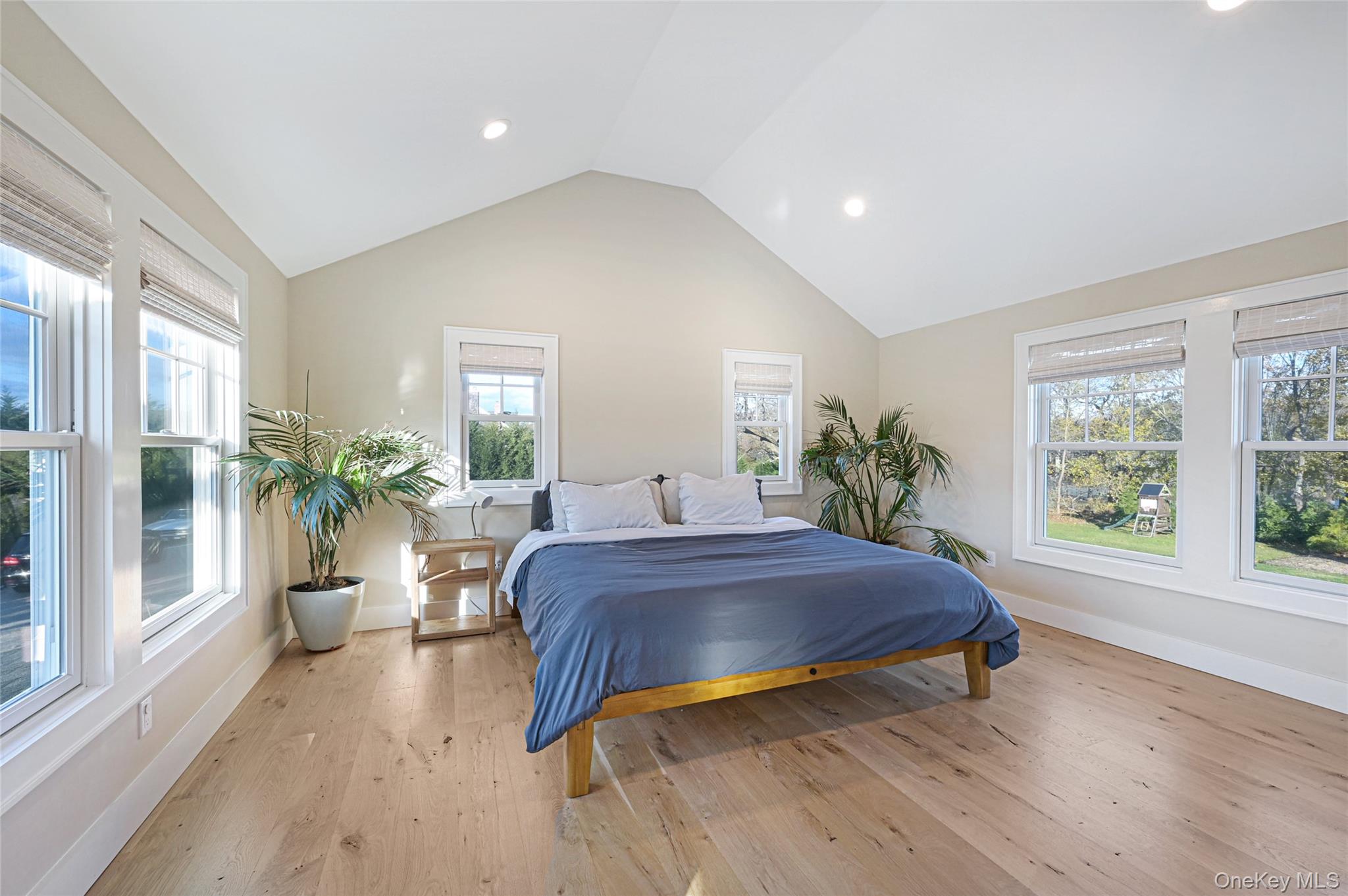 #13 photo, 148 Montauk Highway, サフォーク郡 Westhampton , NY 11977