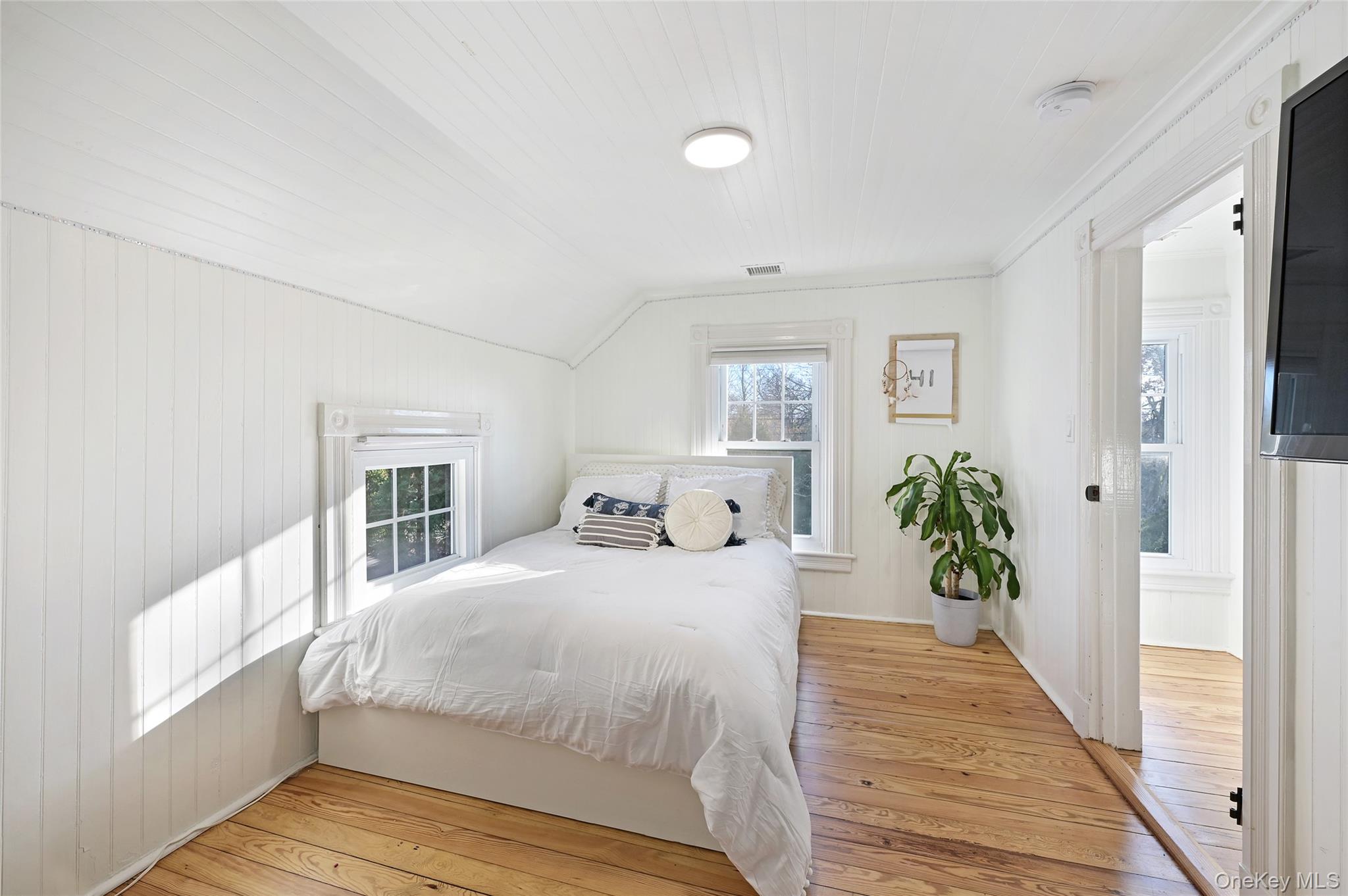 #17 photo, 148 Montauk Highway, サフォーク郡 Westhampton , NY 11977