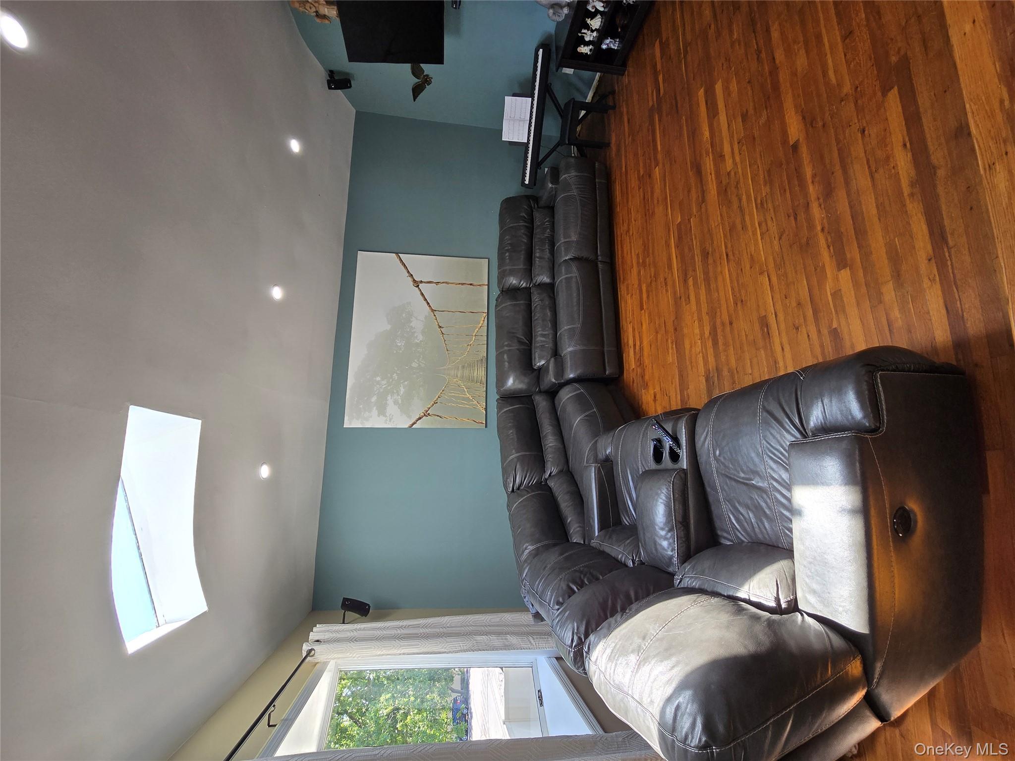 #20 photo, 163-46 92nd street, Howard Beach , NY 11414