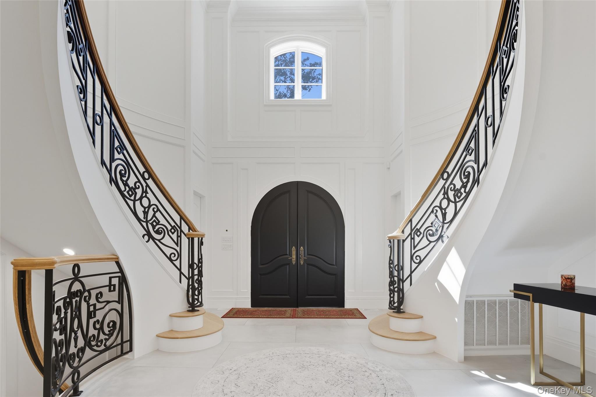 #1 photo, 7 Beverly Road, ナッソー郡 Great Neck , NY 11021