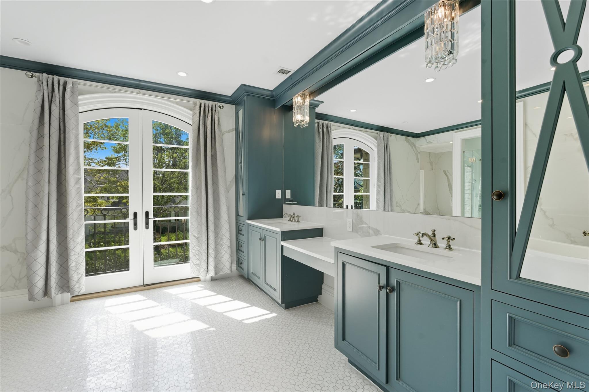 #10 photo, 7 Beverly Road, ナッソー郡 Great Neck , NY 11021