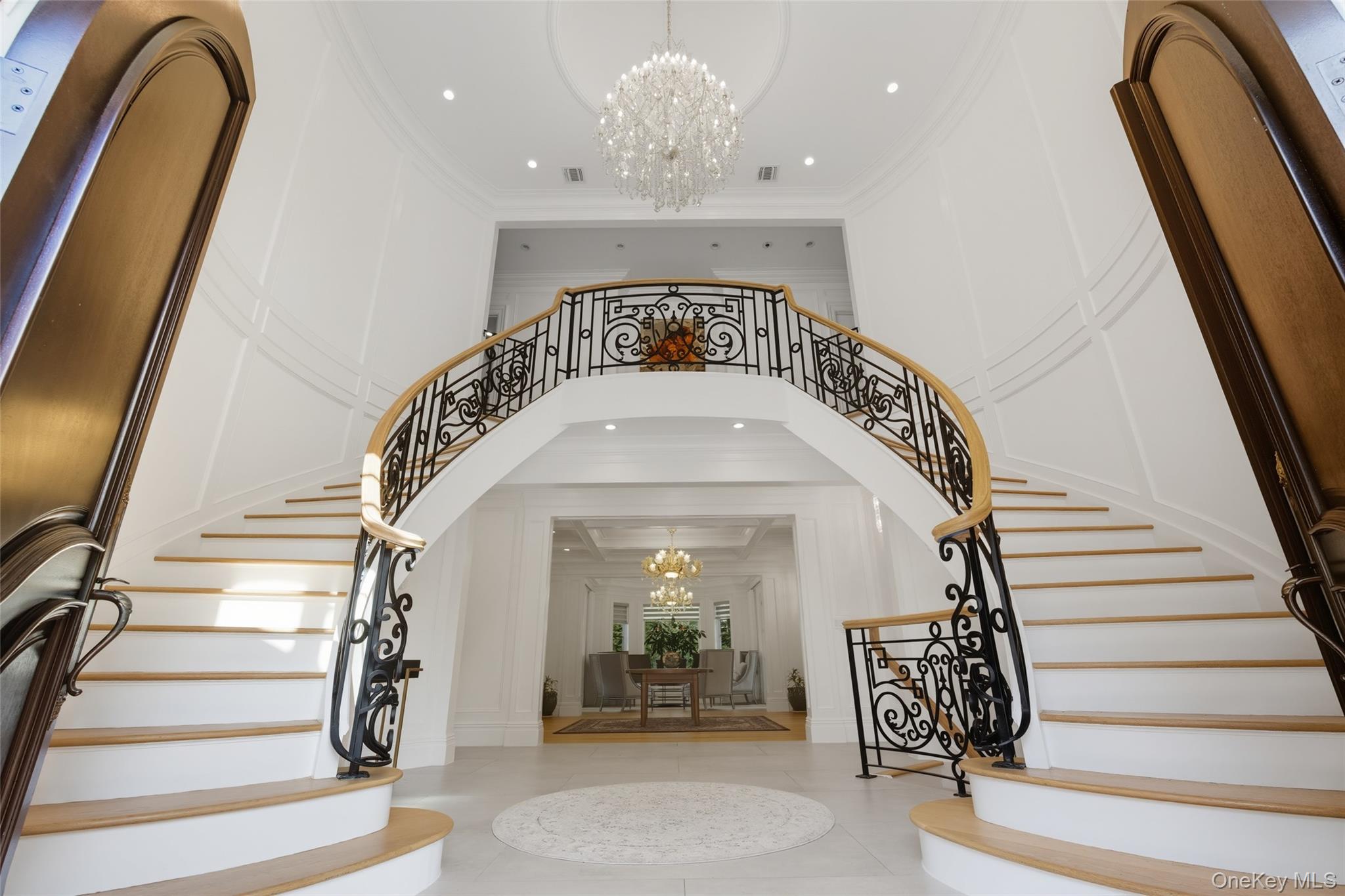 #2 photo, 7 Beverly Road, ナッソー郡 Great Neck , NY 11021