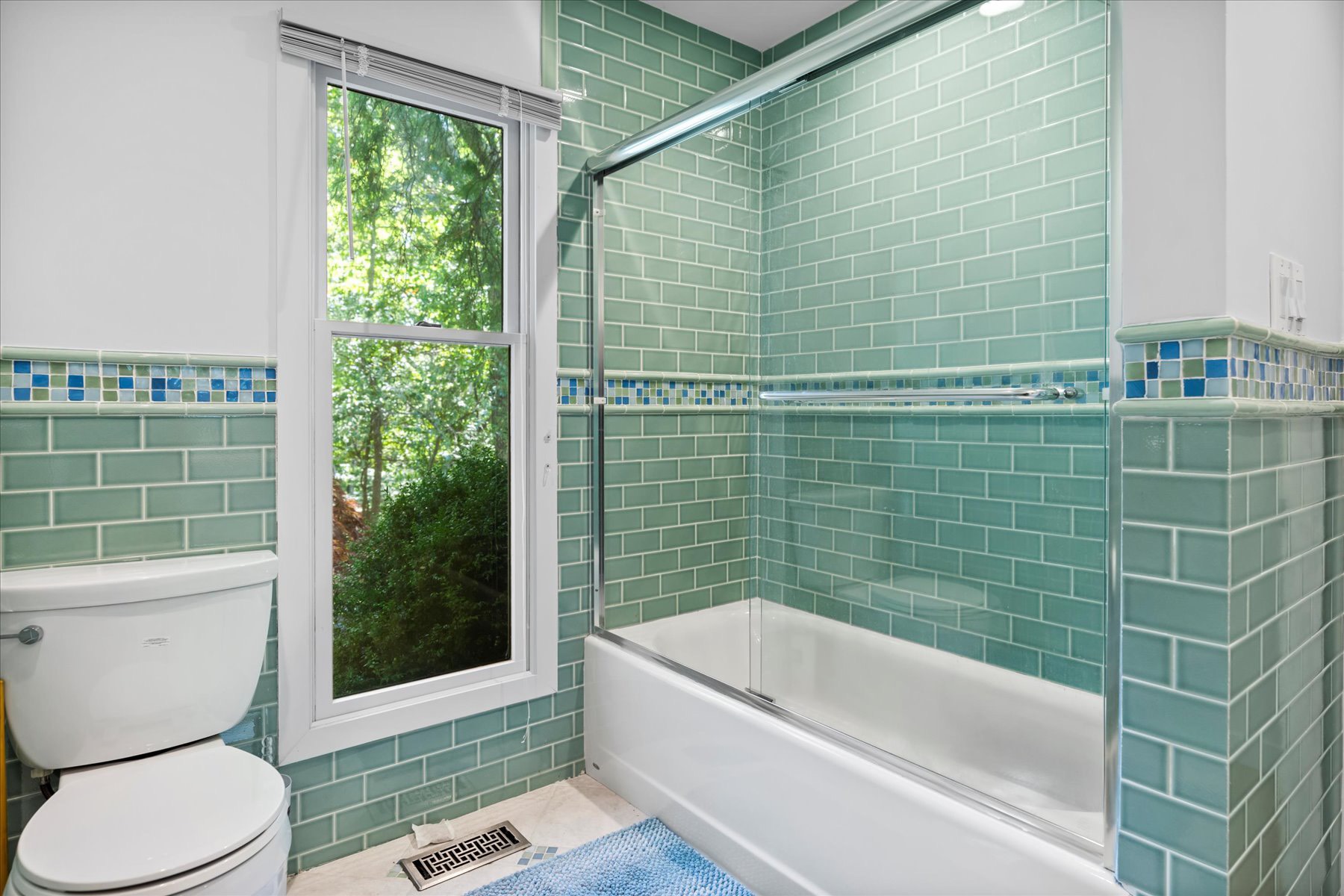 #15 photo, 11  Deer Trail Rd., サフォーク郡 Southampton , NY 11968