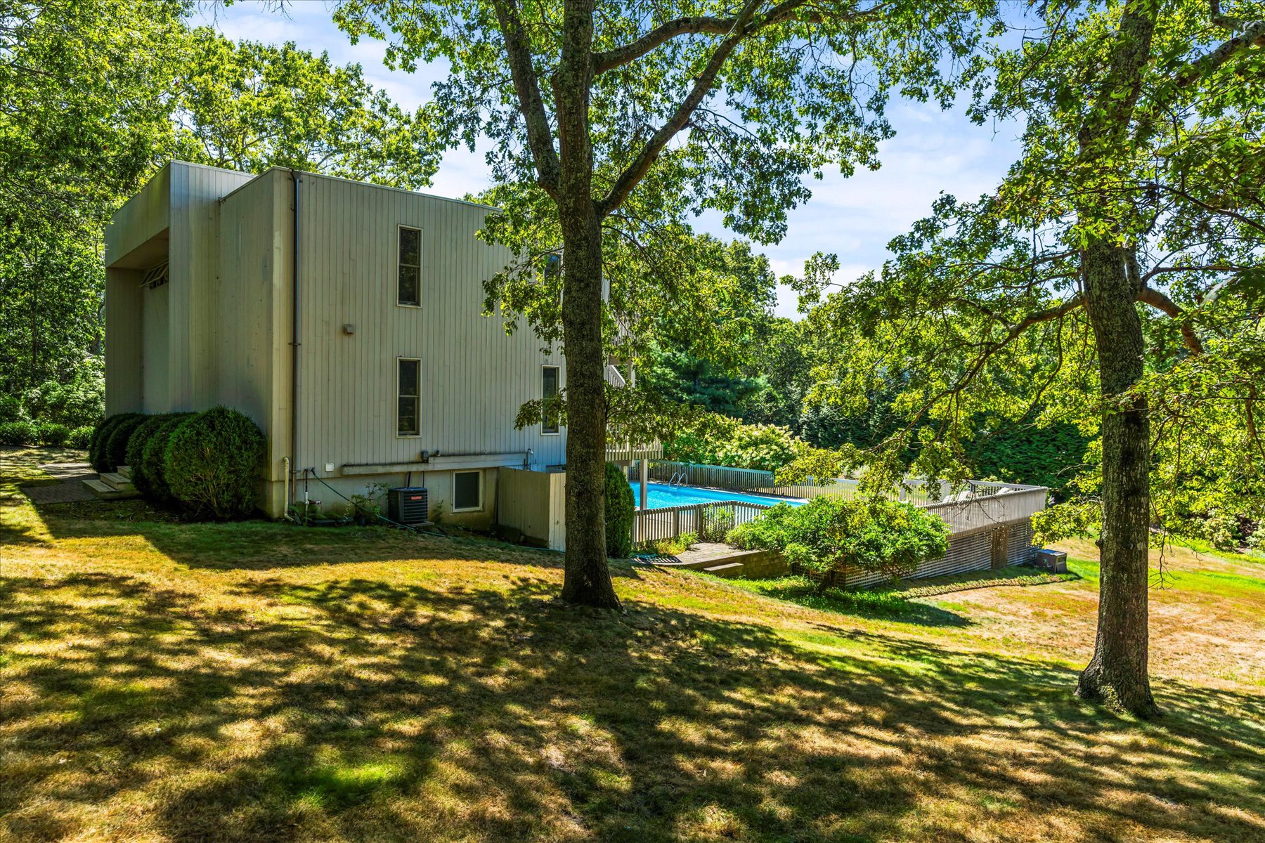 #23 photo, 11  Deer Trail Rd., サフォーク郡 Southampton , NY 11968