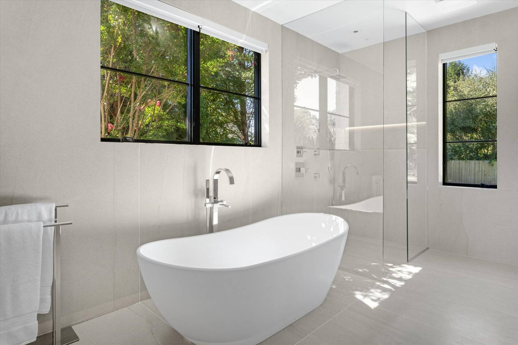 #21 photo, 6 SAWMILL LN, サフォーク郡 East Hampton , NY 11937