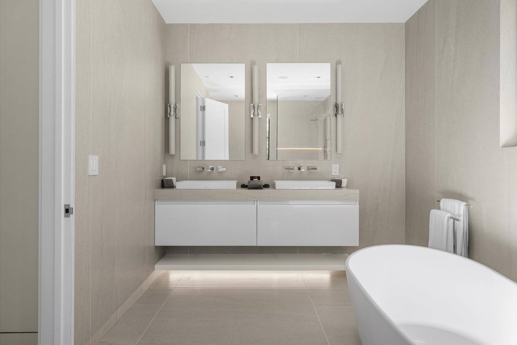 #22 photo, 6 SAWMILL LN, サフォーク郡 East Hampton , NY 11937