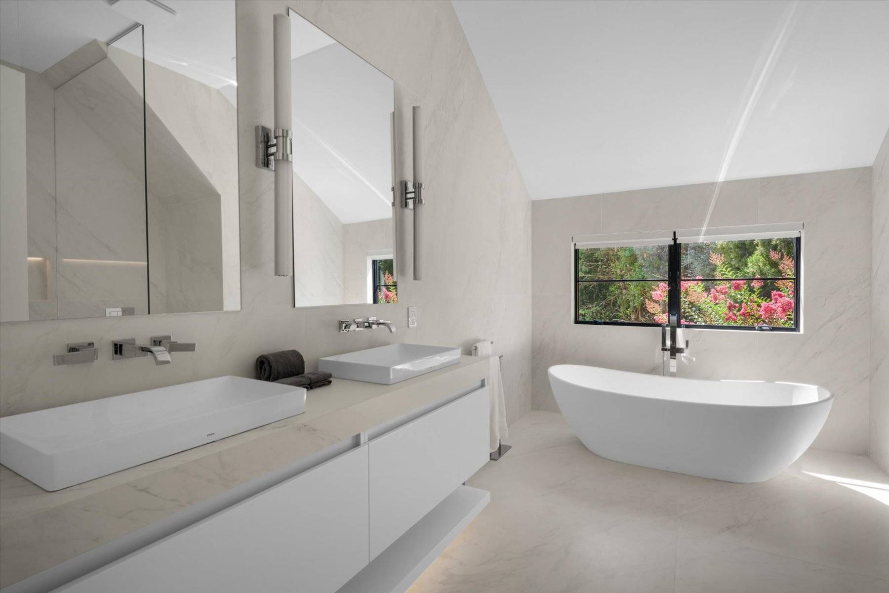 #29 photo, 6 SAWMILL LN, サフォーク郡 East Hampton , NY 11937