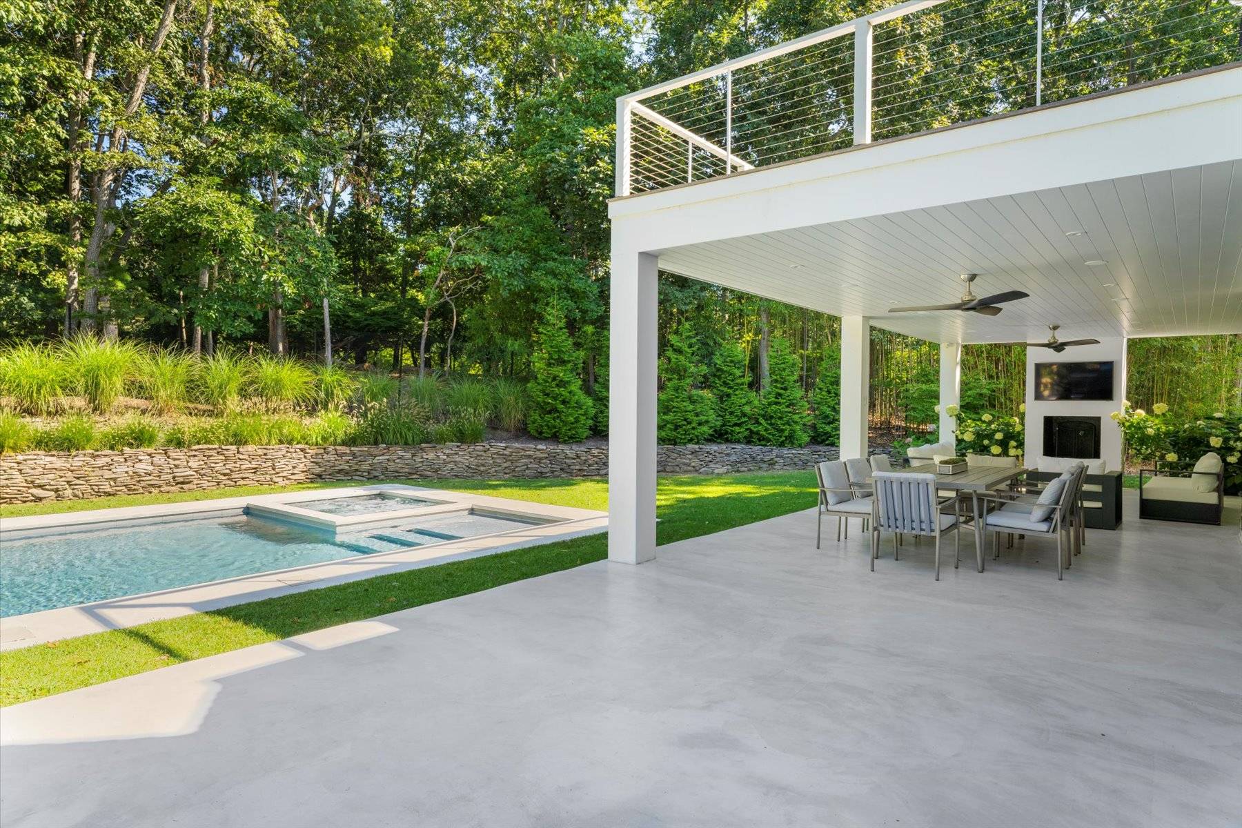 #46 photo, 6 SAWMILL LN, East Hampton , NY 11937