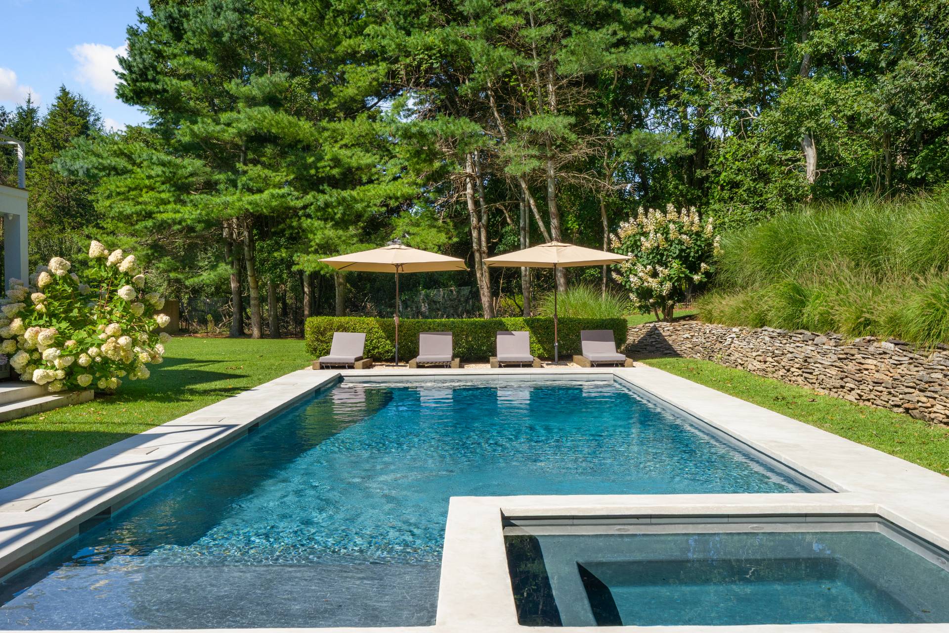 #47 photo, 6 SAWMILL LN, East Hampton , NY 11937