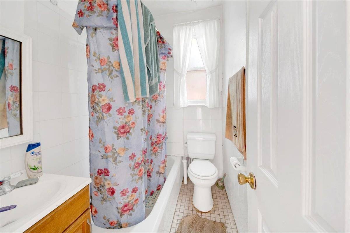 #20 photo, 1349 Elder Ave, ブロンクス区 Bronx , NY 10472