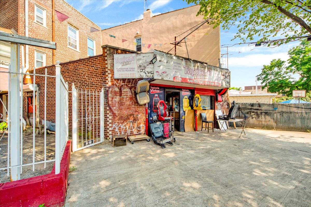 #6 photo, 1349 Elder Ave, ブロンクス区 Bronx , NY 10472