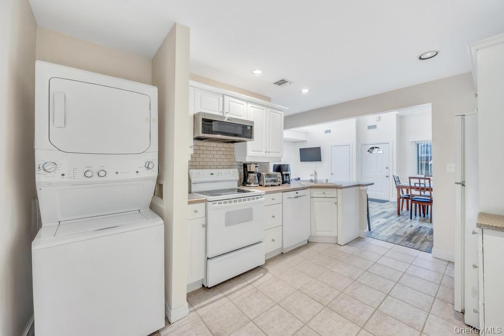 #8 photo, 47 Jeremy Circle, サフォーク郡 Nesconset , NY 11767