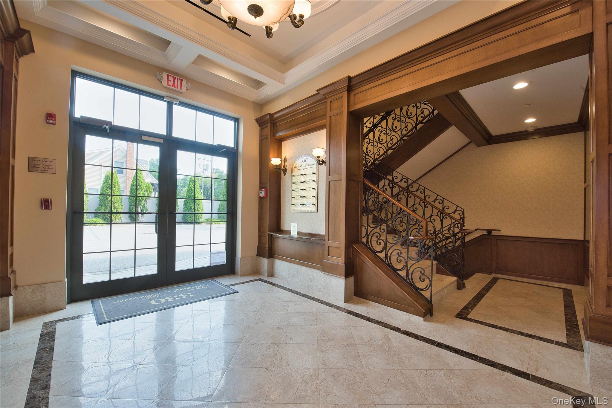 #3 photo, 330 Forest Avenue, ナッソー郡 Locust Valley , NY 11560