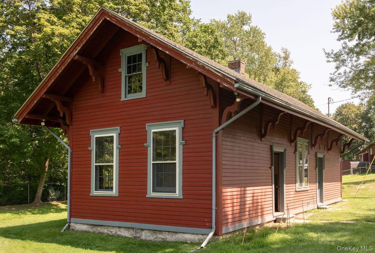 #13 photo, 33 Maple Avenue, Claverack , NY 12513