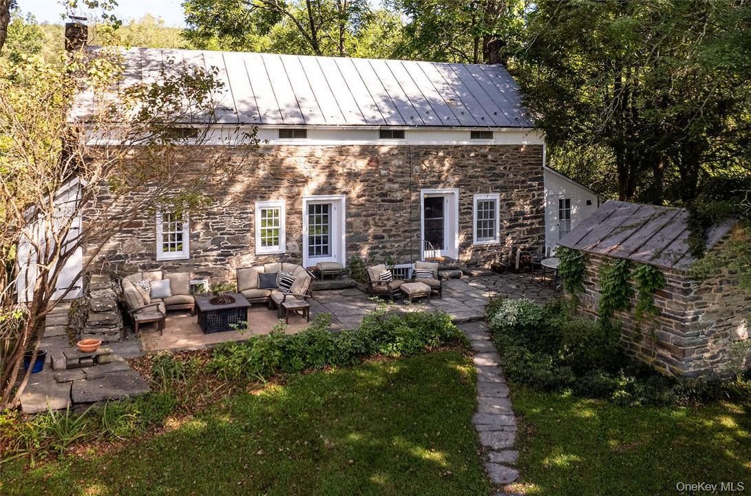 #1 photo, 90 Upper Whitfield Road, Accord , NY 12404