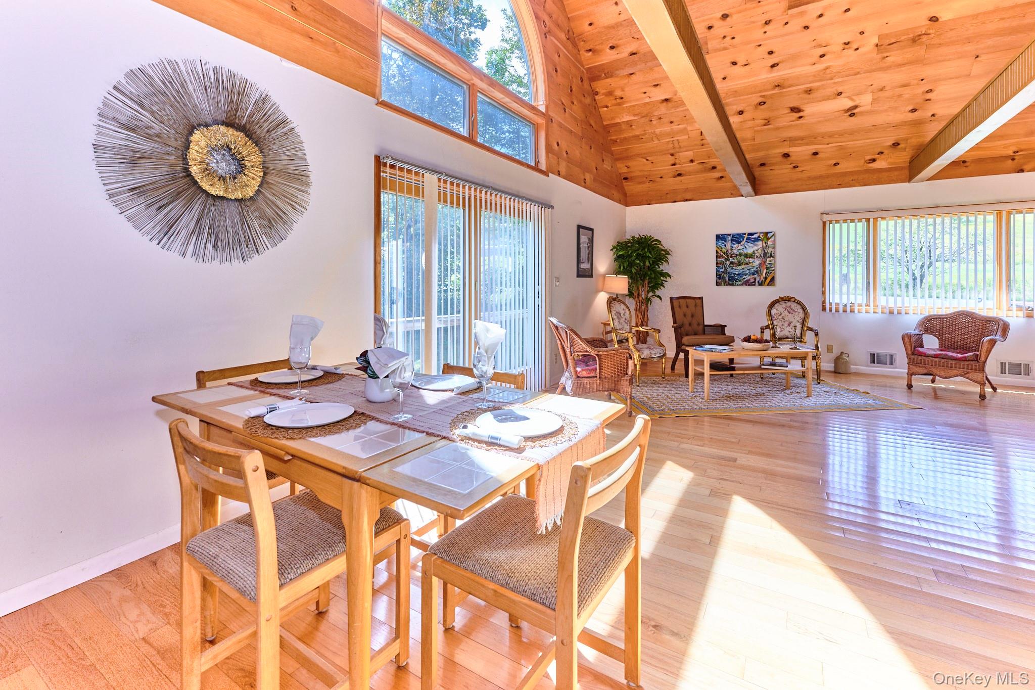 #9 photo, 10 W Simmon, Callicoon , NY 12736