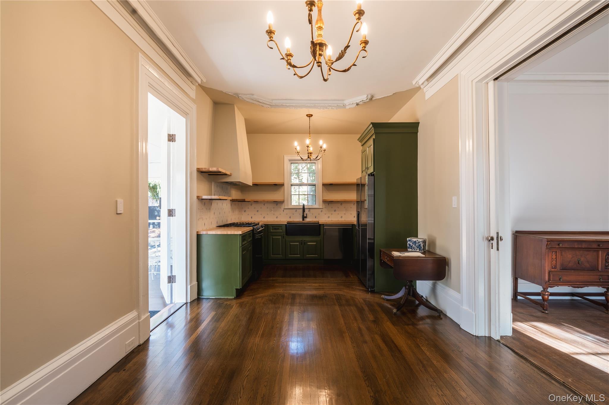 #15 photo, 177 Grand Street, Newburgh , NY 12550