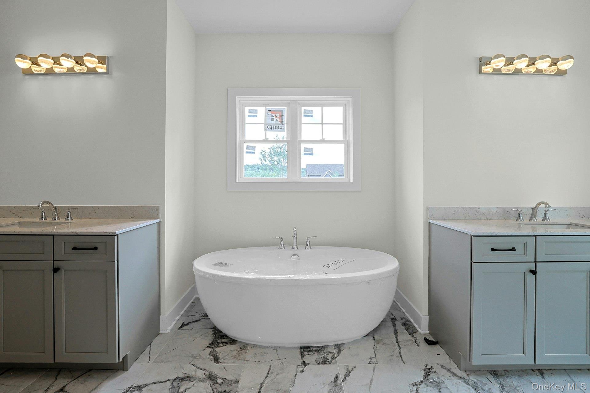 #17 photo, 86 Frank Street, New Windsor , NY 12553