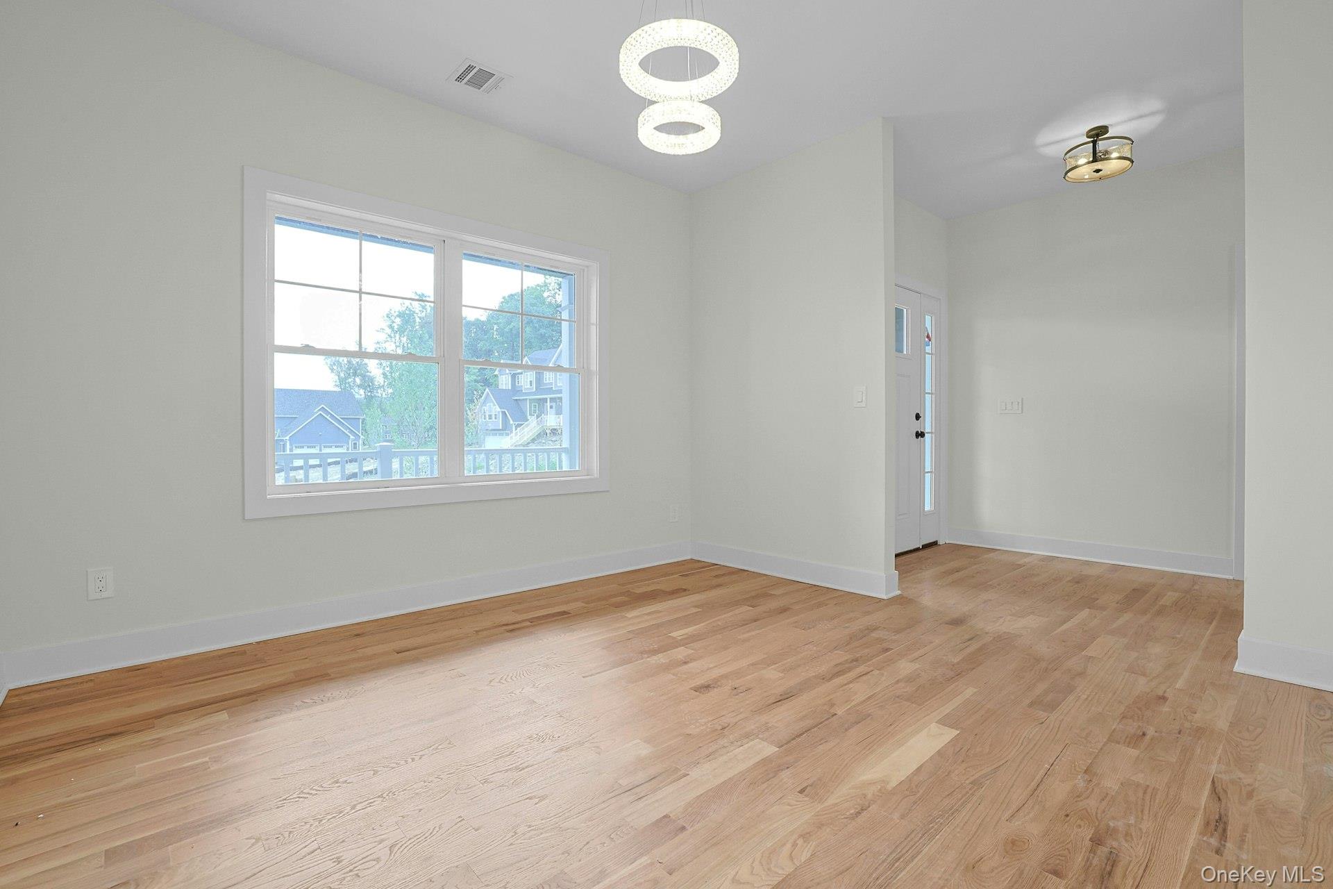 #4 photo, 86 Frank Street, New Windsor , NY 12553