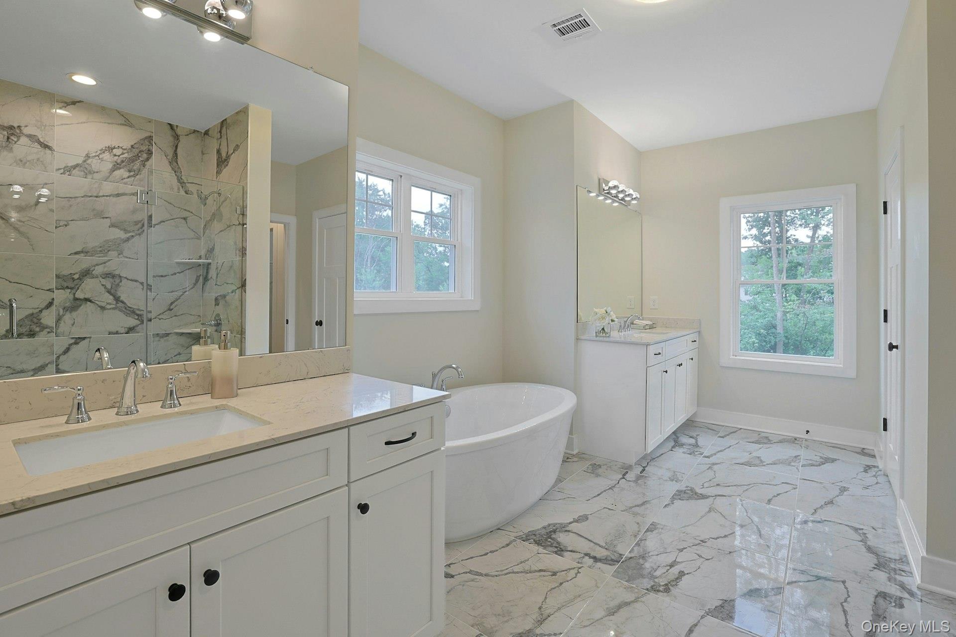 #19 photo, 16 McDonald Court, New Windsor , NY 12553