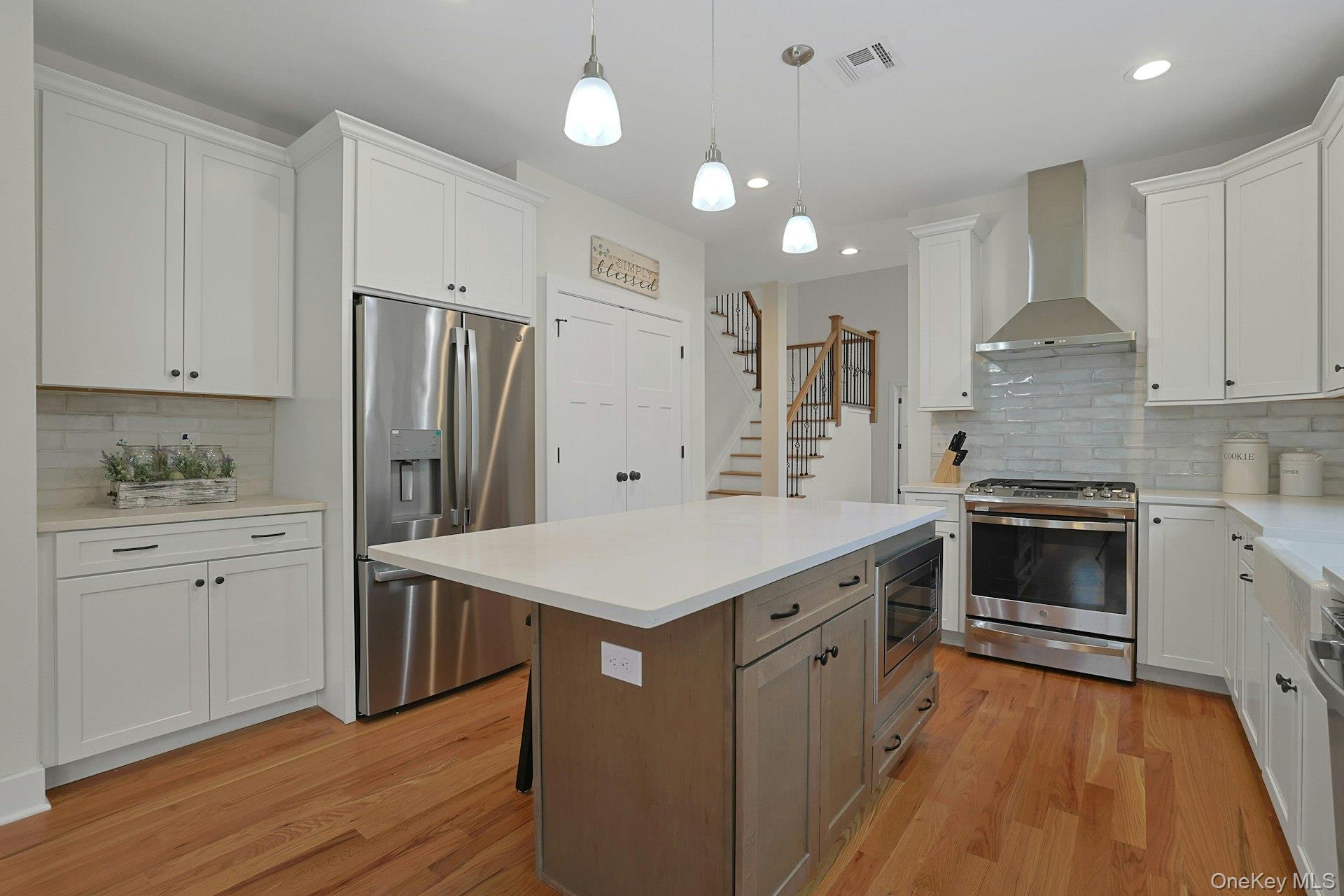 #7 photo, 16 McDonald Court, New Windsor , NY 12553