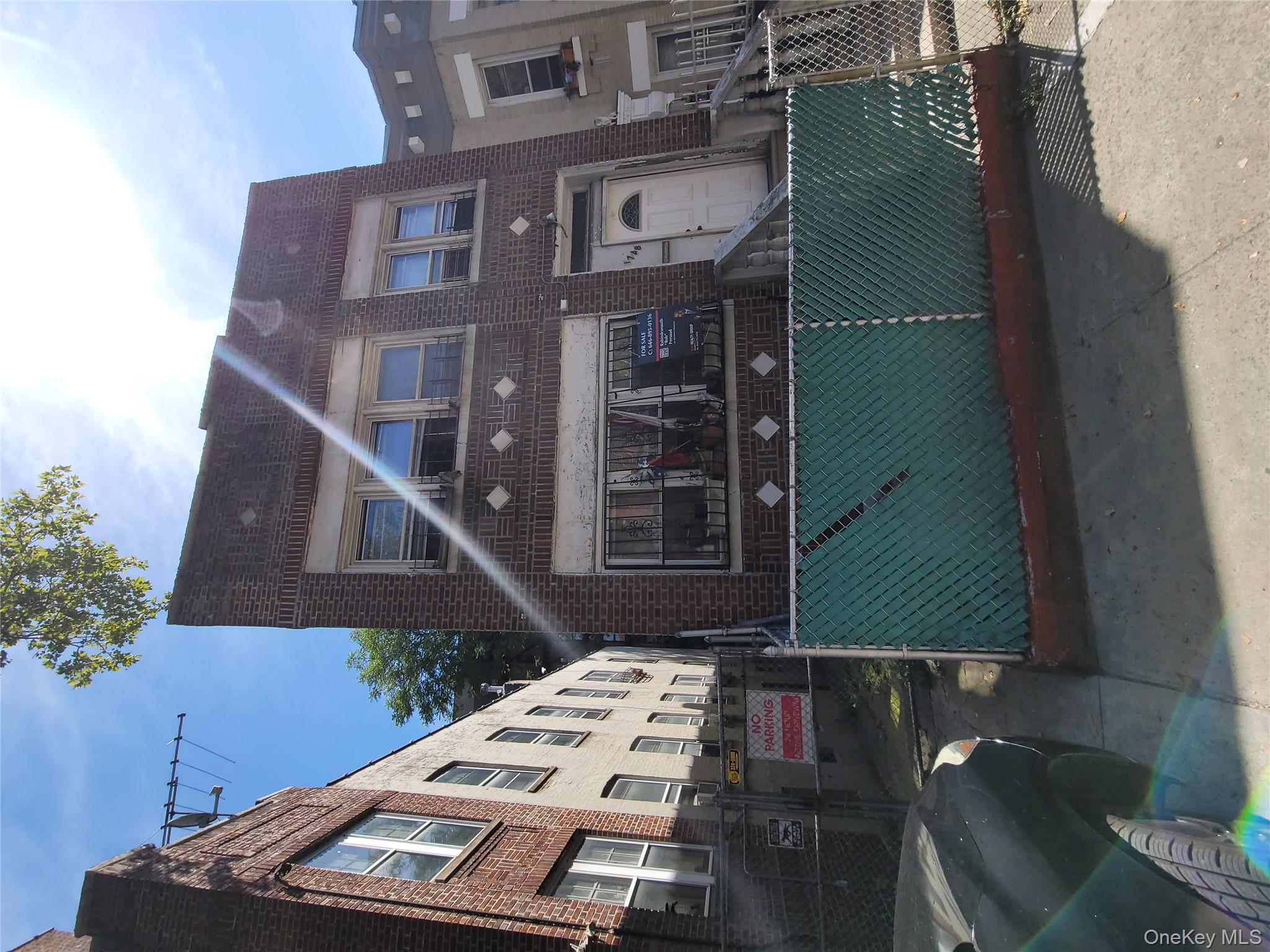 #2 photo, 1748 Eastburn Avenue, ब्रोंक्स Bronx , NY 10457