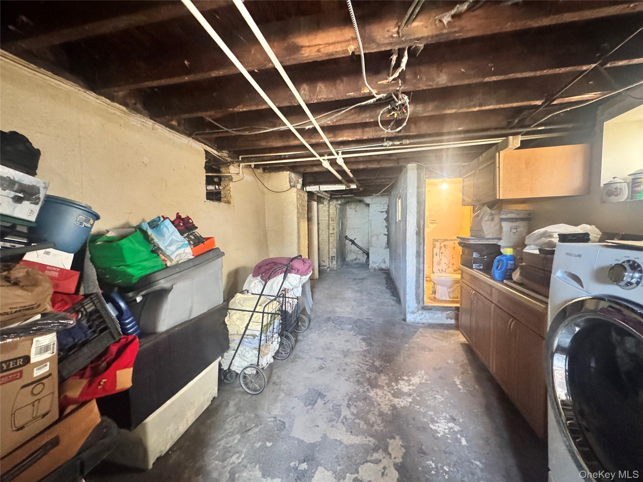 #17 photo, 33 Colin Street, Yonkers , NY 10701