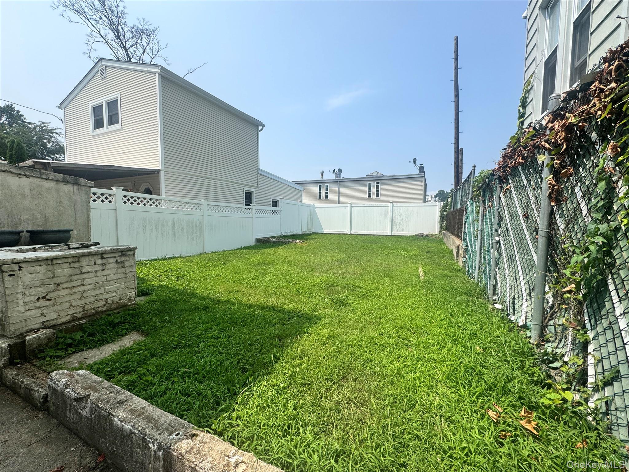 #18 photo, 33 Colin Street, Yonkers , NY 10701