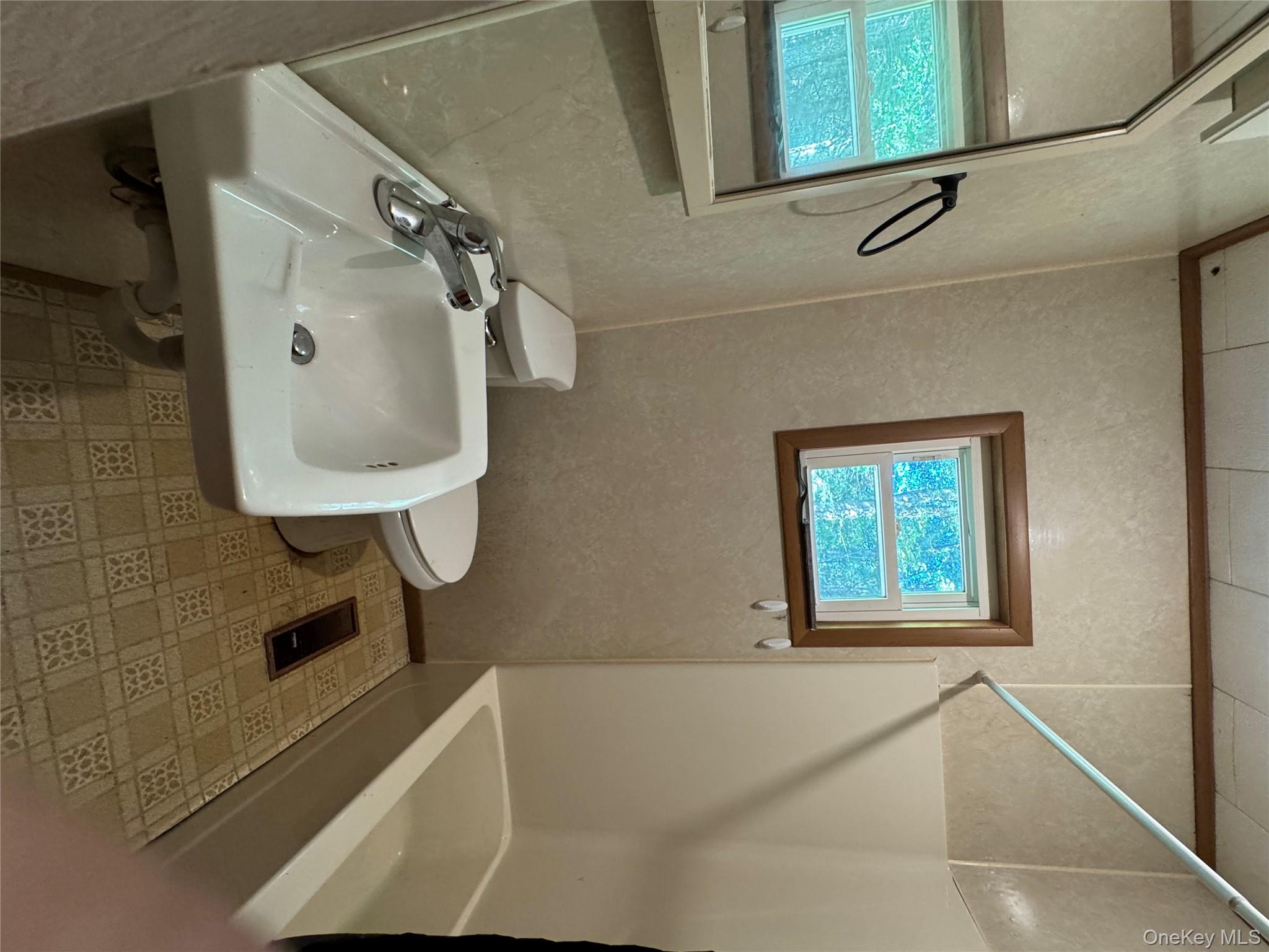 #7 photo, 11 Tappan Road, Monticello , NY 12701