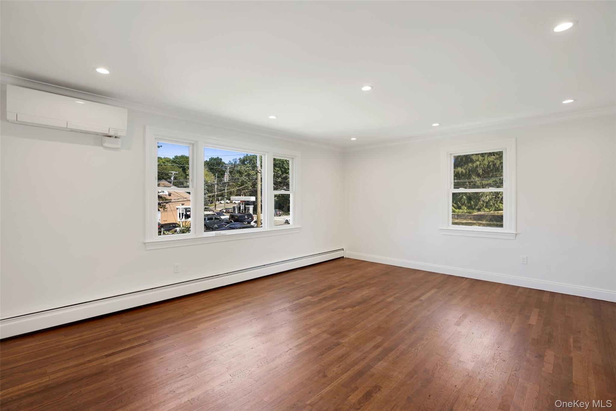 #4 photo, 11 Orchard Avenue, Rye , NY 10580