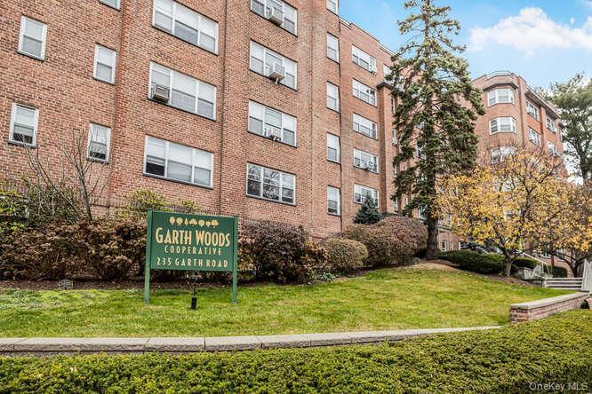 #18 photo, 235 Garth Road, Scarsdale , NY 10583