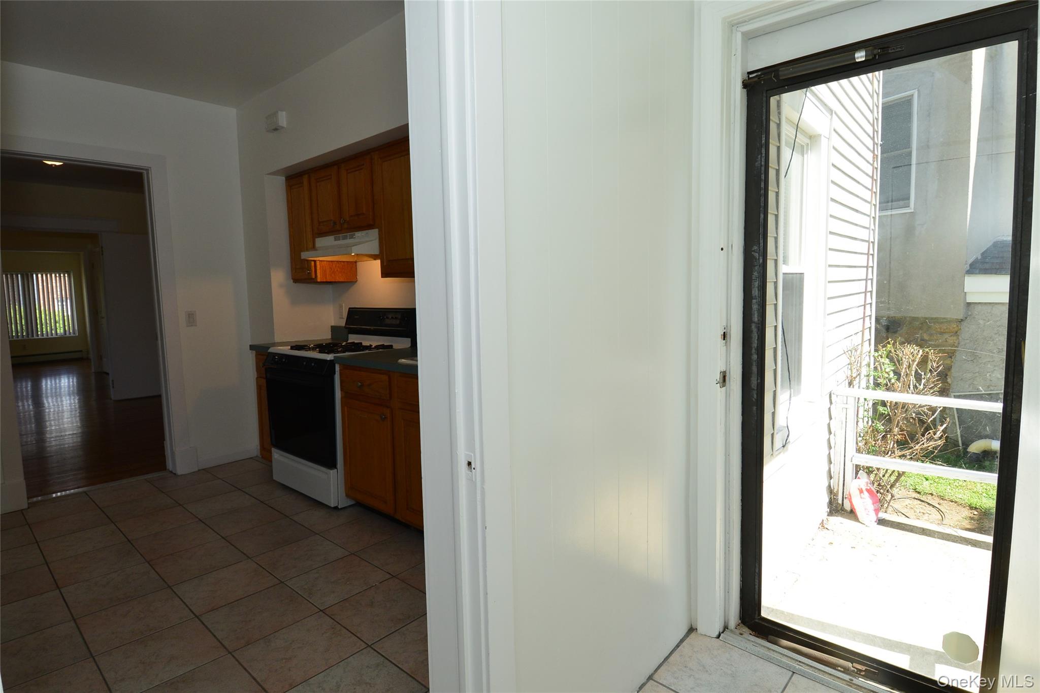 #16 photo, 42 Glen Road, Eastchester , NY 10709