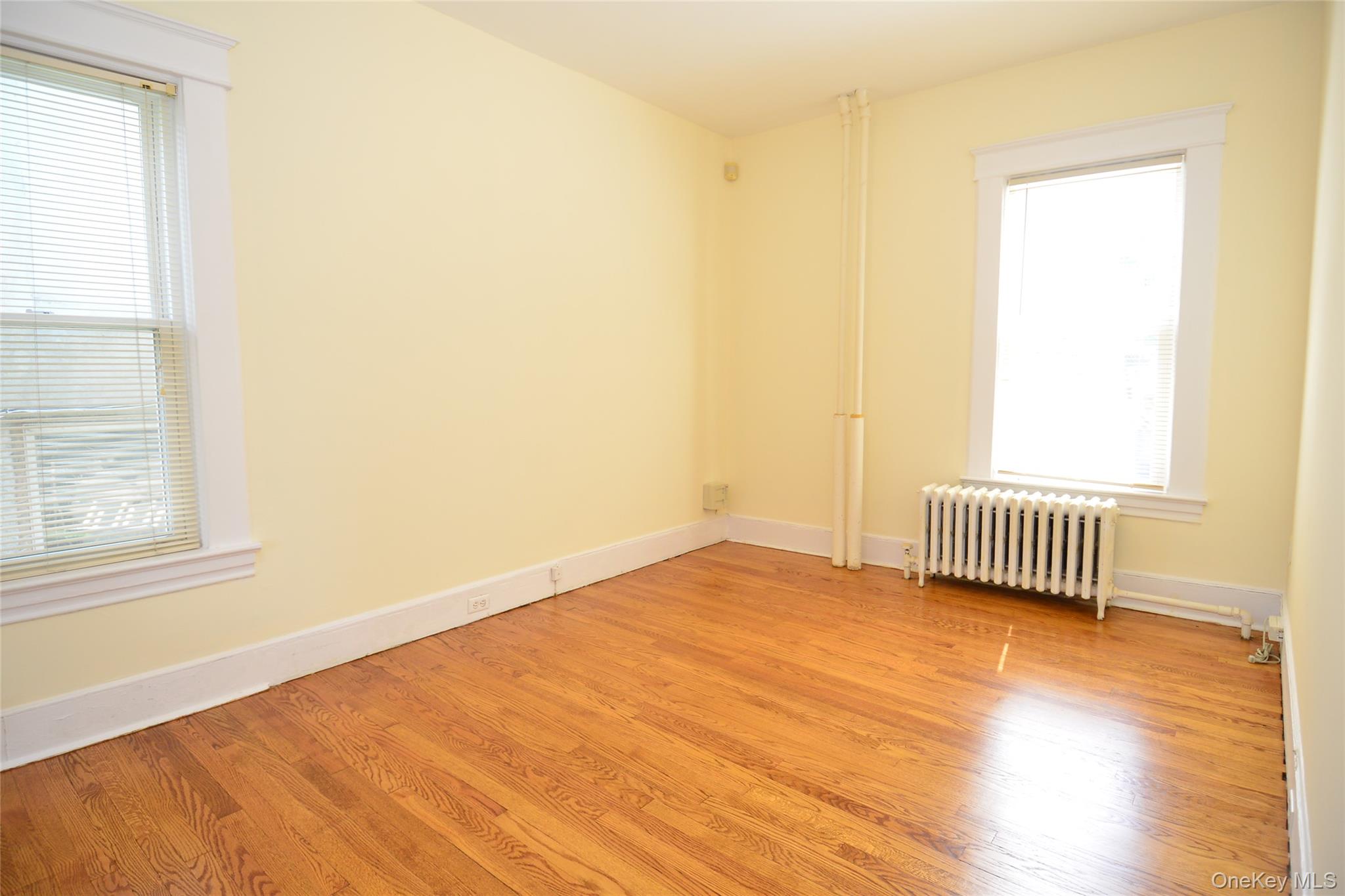 #17 photo, 42 Glen Road, Eastchester , NY 10709