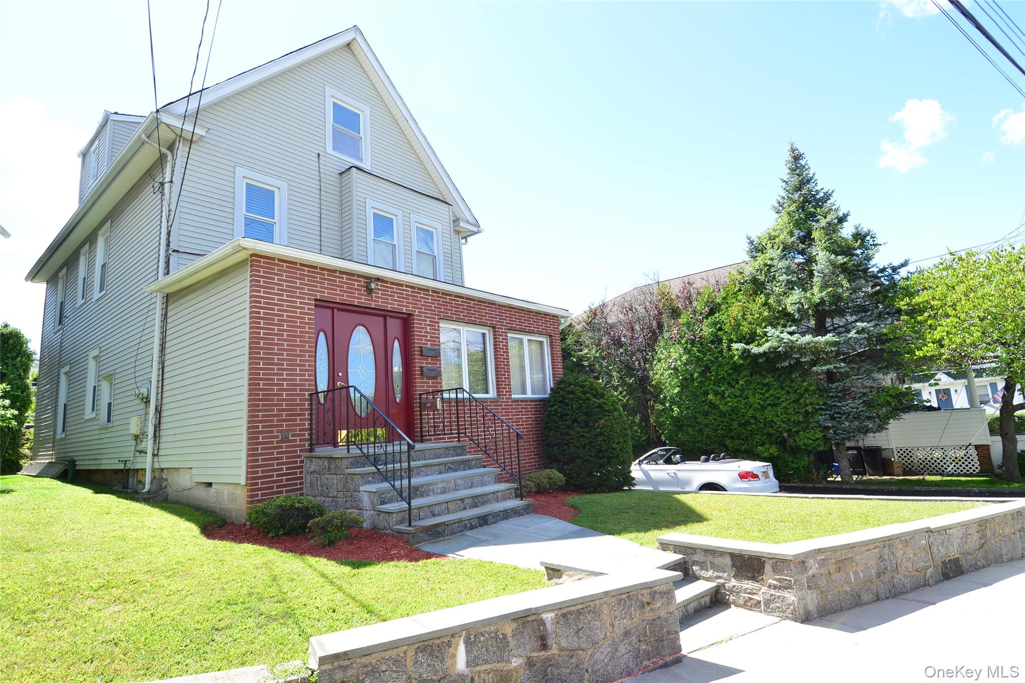 #2 photo, 42 Glen Road, Eastchester , NY 10709