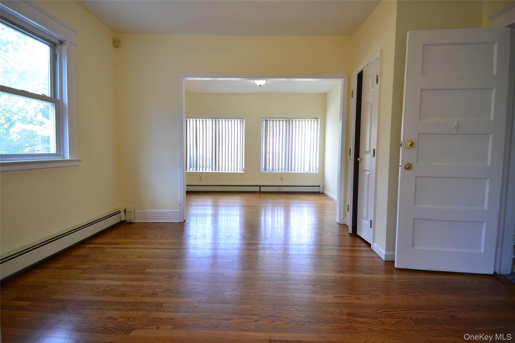 #7 photo, 42 Glen Road, Eastchester , NY 10709