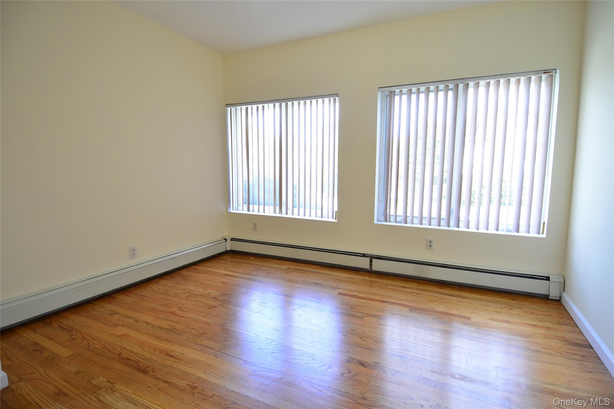 #9 photo, 42 Glen Road, Eastchester , NY 10709