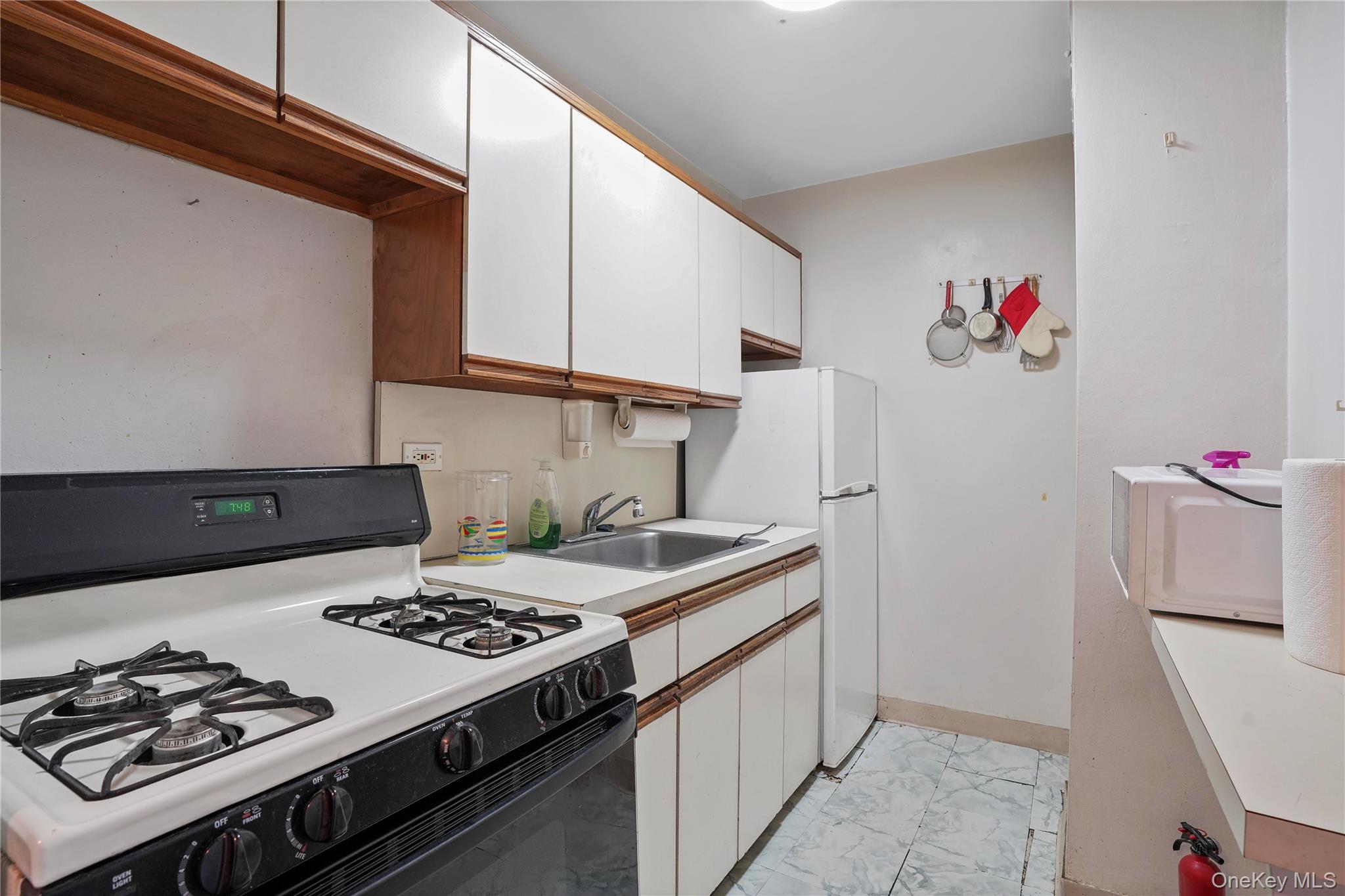 #11 photo, 84-20 153rd Avenue, クイーンズ区 Howard Beach , NY 11414