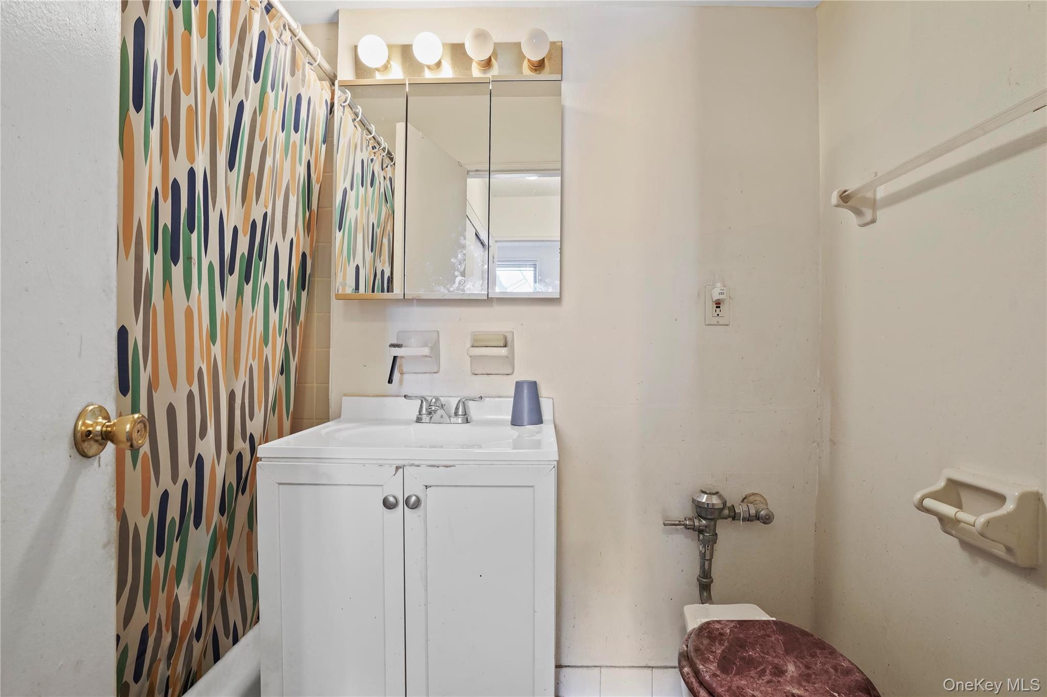 #16 photo, 84-20 153rd Avenue, クイーンズ区 Howard Beach , NY 11414