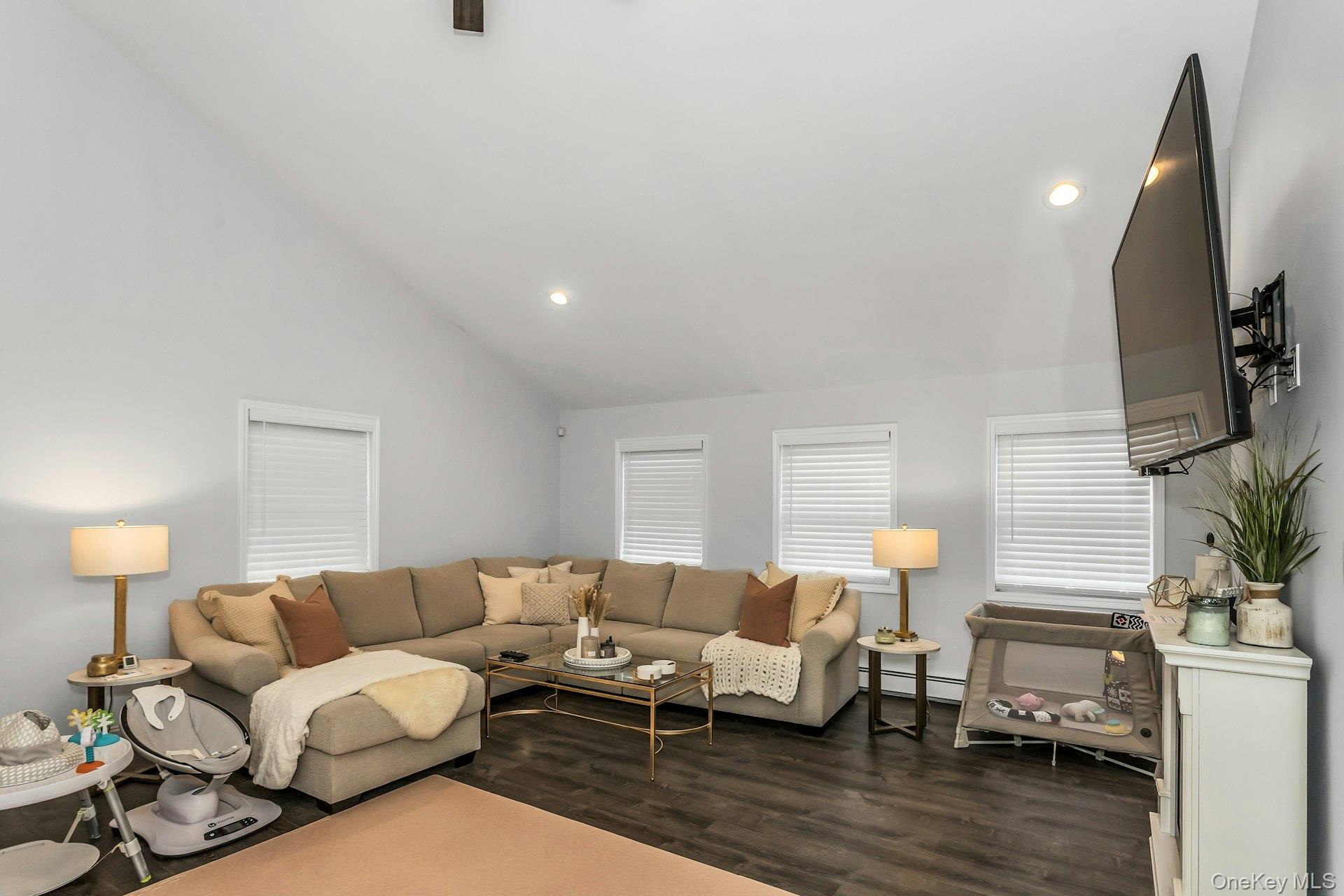 #13 photo, 334 Bread and Cheese Hollow Road, サフォーク郡 Northport , NY 11768