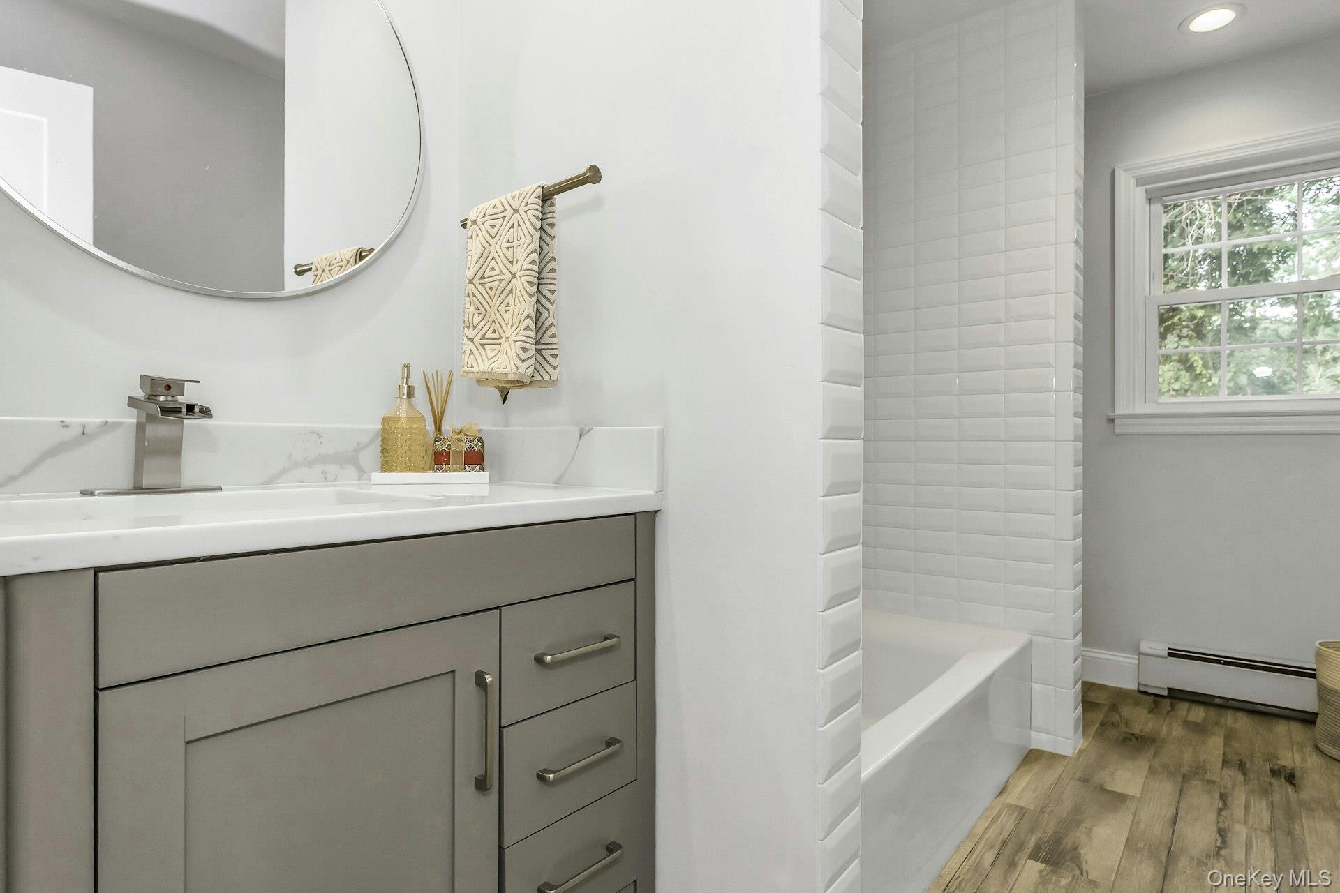 #17 photo, 334 Bread and Cheese Hollow Road, サフォーク郡 Northport , NY 11768