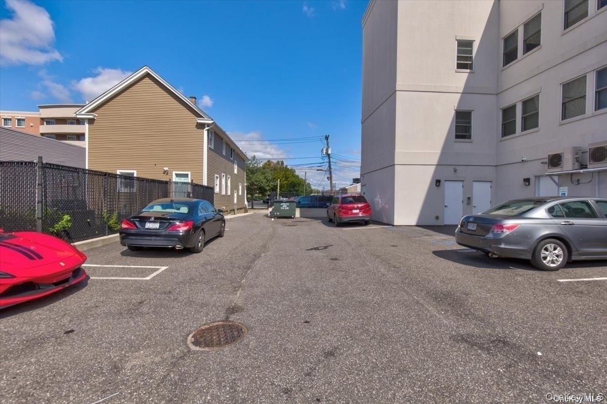 #9 photo, 157-161 Post Avenue, ナッソー郡 Westbury , NY 11590