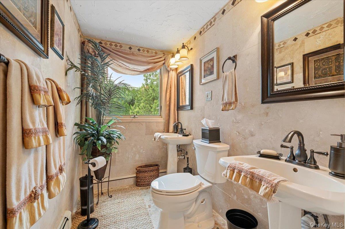 #11 photo, 436 Wolf Hill Road, サフォーク郡 Dix Hills , NY 11746