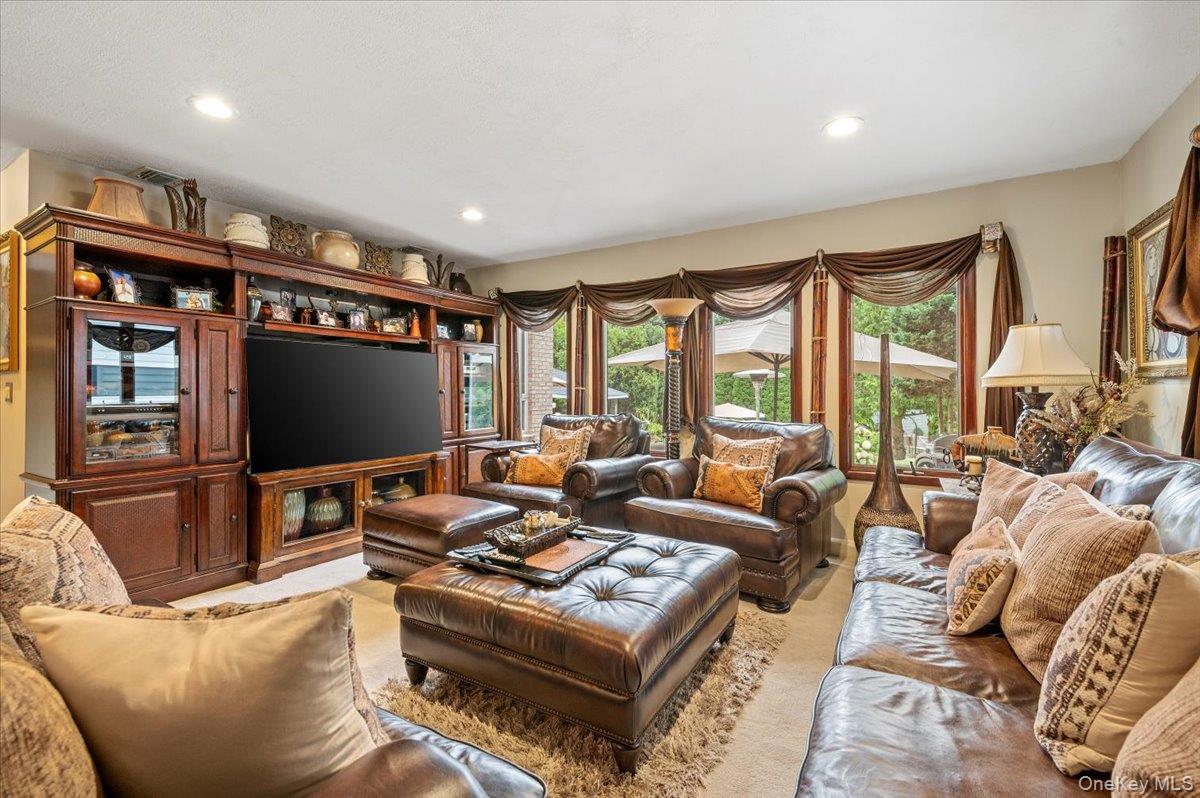 #13 photo, 436 Wolf Hill Road, サフォーク郡 Dix Hills , NY 11746