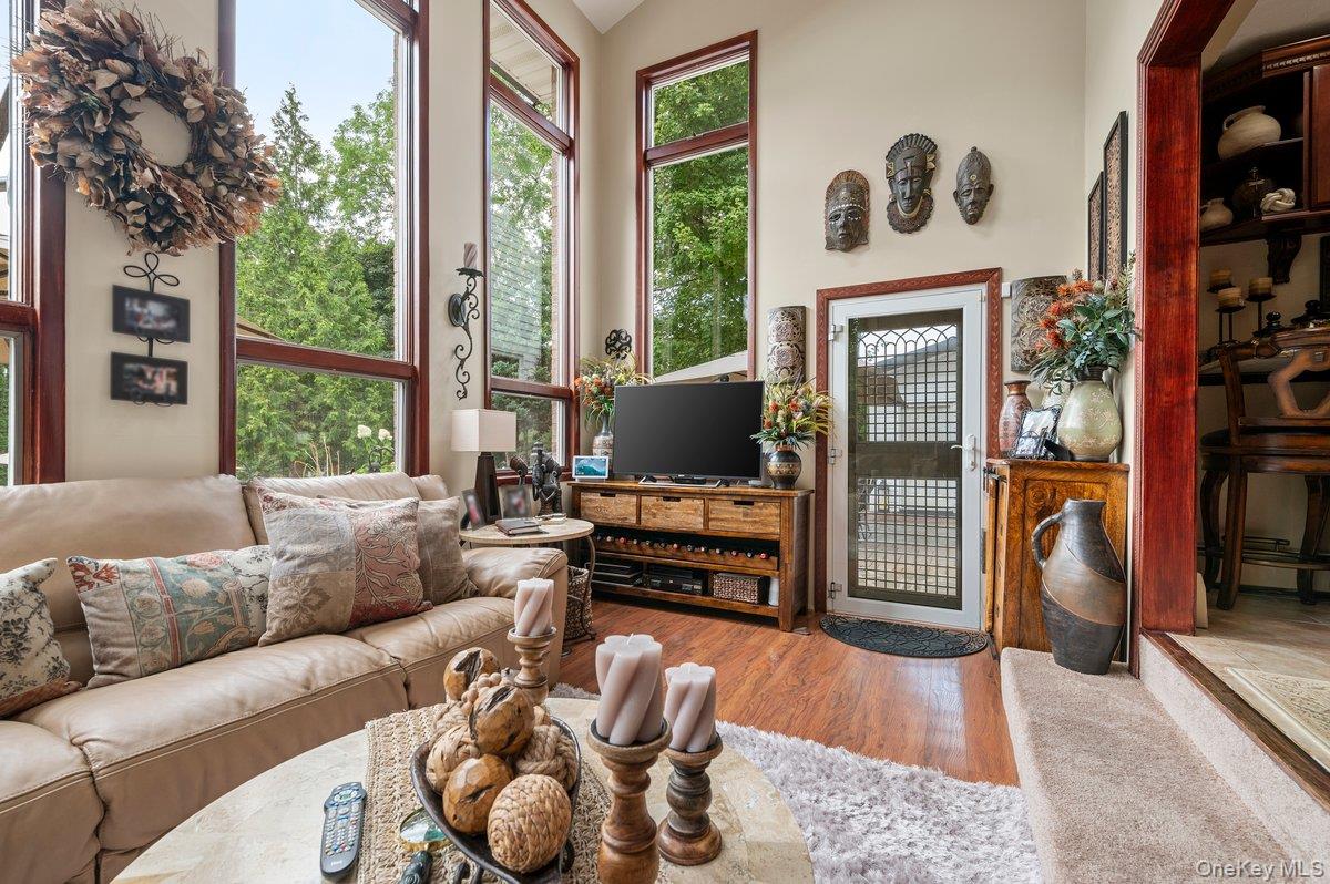 #15 photo, 436 Wolf Hill Road, サフォーク郡 Dix Hills , NY 11746