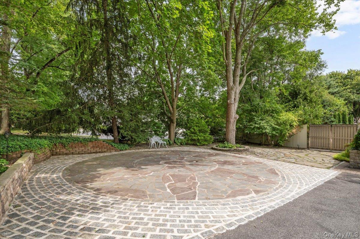 #4 photo, 436 Wolf Hill Road, サフォーク郡 Dix Hills , NY 11746